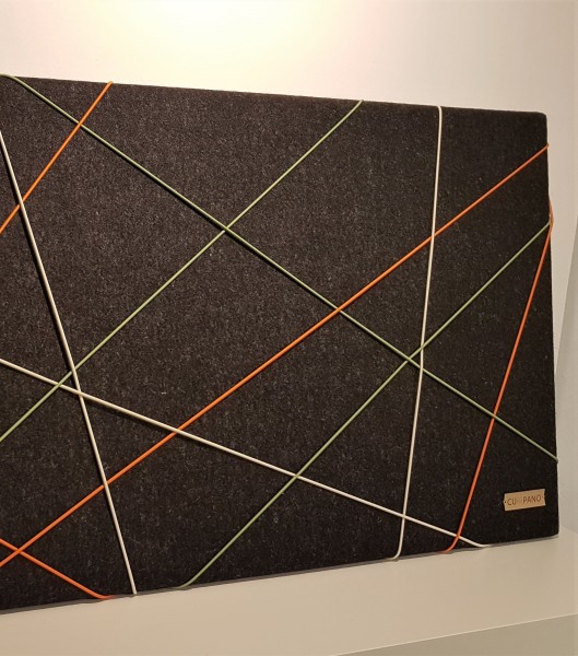 PINNWAND / Memoboard 100 x 50 cm, Wollfilz auf Holzrahmen