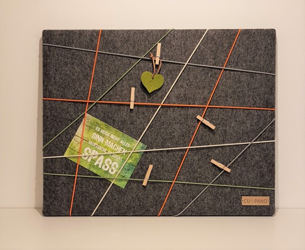 PINNWAND / Memoboard 50 x 40 cm, Wollfilz auf Holzrahmen