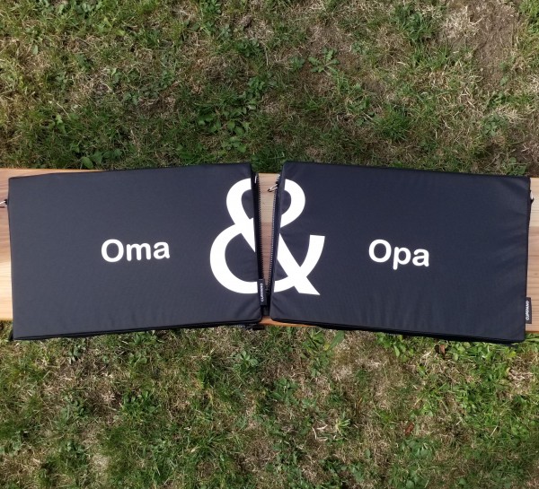 ZWO - "OMA & OPA", Set aus 2 System-Sitzkissen