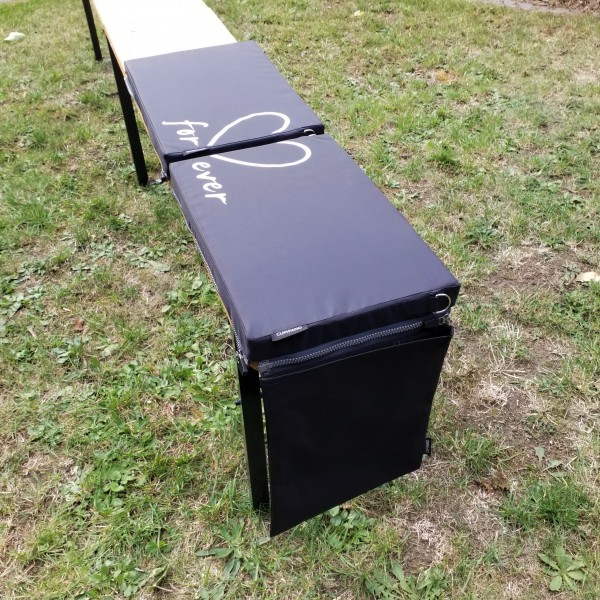 Beispielkombination mit Seitentasche (nicht im Set enthalten)