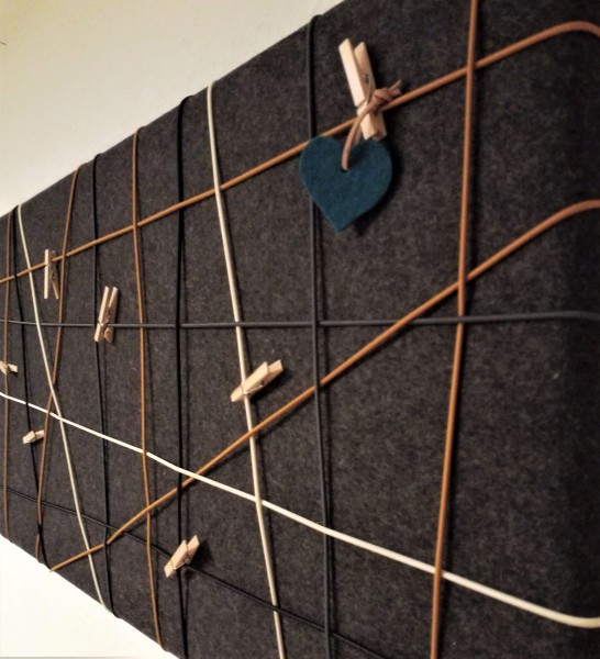 PINNWAND / Memoboard 100 x 50 cm, Wollfilz auf Holzrahmen